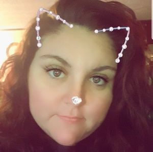 Meet your Posher, Brittney